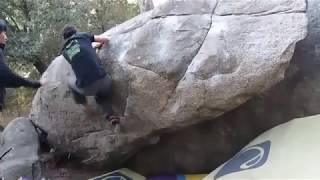 Video thumbnail of Crack my fingers, 7a. Can Boquet