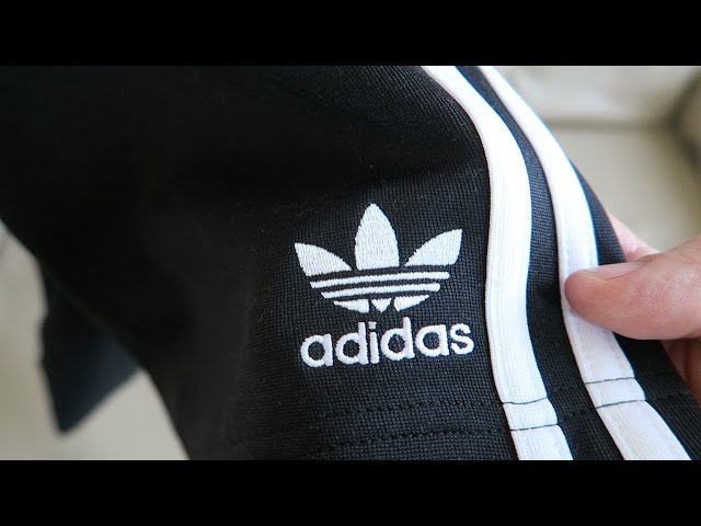 Vídeo relacionado con adidas Hombre Squadra25 Short Shorts, Black/Black/White, M
