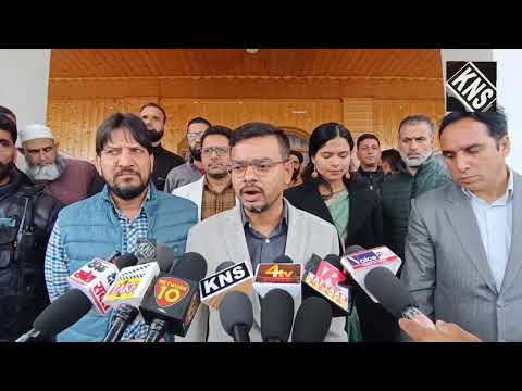 DC Kulgam Shahzad Alam, District Nodal Officer Dr. Najma Salam Distribute P...