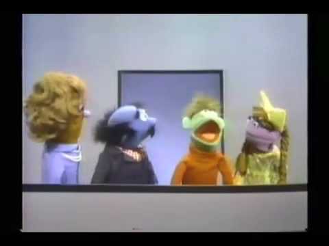 Sesame Street - A Family (complete)