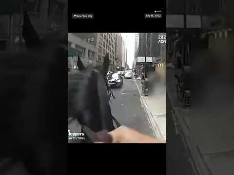 Bodycam Footage Shows An #NYPD Officer On Horseback Chase Down A Suspect