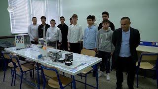 Обновиха три кабинета в ПГЕЕ „Капитан Петко войвода“ в Кърджали