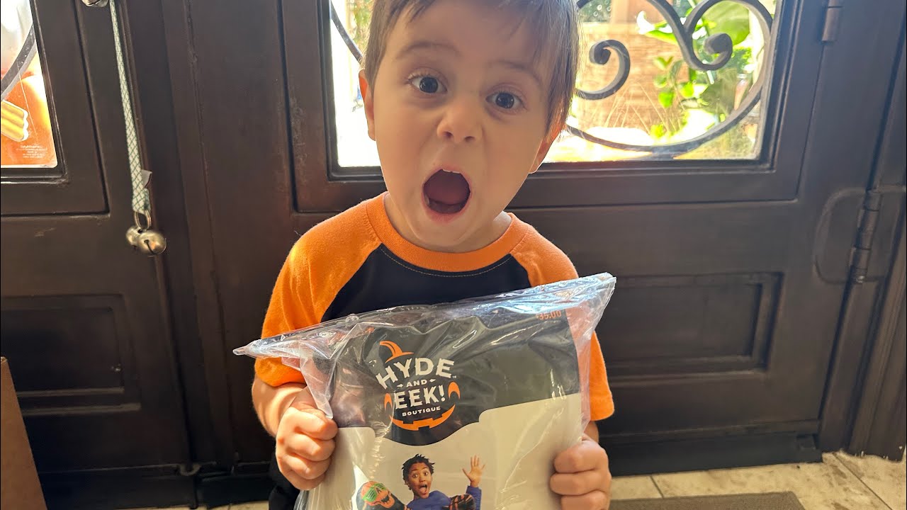 Inflatable PICK ME ￼UP skeleton Halloween costume!