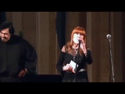 Milka Stojanović and Živan Saramandić / Sto Perigiali to Krifo / Mikis Theodorakis