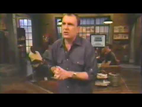 036 Colin Quinnologue - Baghdad Iraq is a Mess!