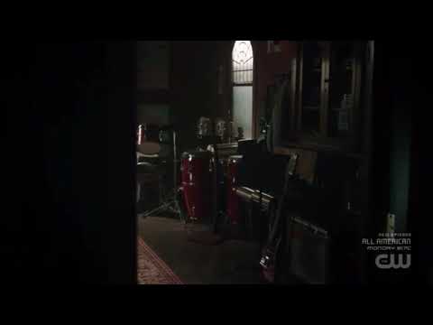 Riverdale 6x13 Archie hear sound form music class we’re Miss Grundy play’s music Percival mind trick