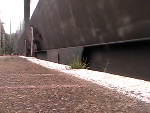 Freightliner 66616 at Preston working 4S42 Fiddlers Ferry to Hunterston 18th September 2012