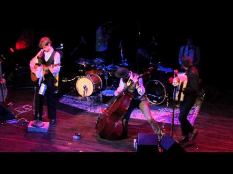 Maria in the Shower - Graveyard - Live at the Cultch