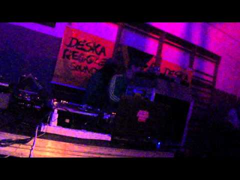 JONHY OSBOURNE + DESKAREGGAE (BH) (2015) - feat.  MONKEY Jhayam - 15 de 28