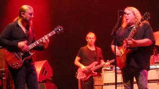 Tedeschi Trucks Band with Warren Haynes - Keep on Growing (Front Row)