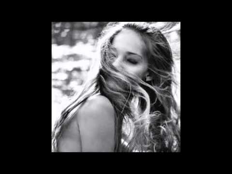 ALADY TANKO - QUERO FT CARLOS ANDRÉ