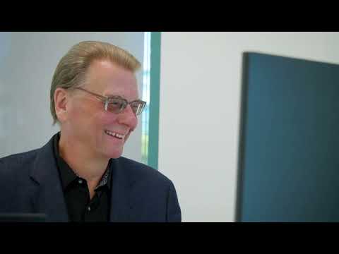 Distinguished Alumni Award (2024): Charles M. Baum, MD ’87, PhD ’87