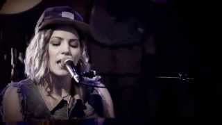 Skylar Grey - Wear me out   Live - version acoustique