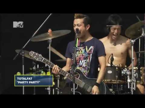 TOTALFAT - PARTY PARTY (MTV Zushi FES 2012)