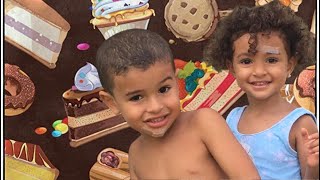 Liz&Bab fazendo bolo/brincando de fazer bolo/cozinha do bab/se divertindo na cozinha