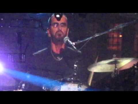 Ringo Starr with Green Day - "Boys" - 2015 Rock And Roll Hall Of Fame