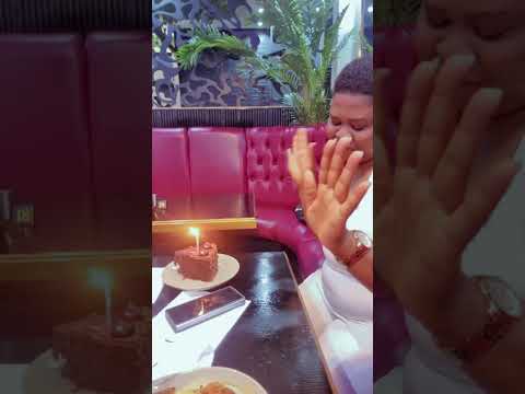 what a special surprise,  #manchesterdinning.  this buffet Afro-Caribbean food it work visiting.