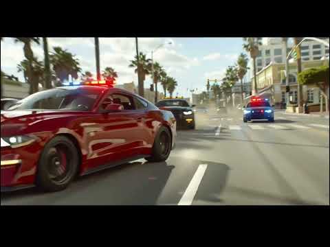 Luxury Police Car Racing Chase