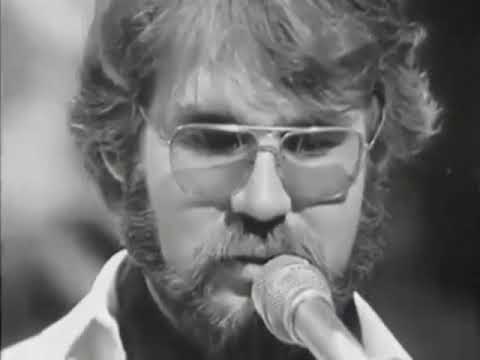 Kenny Rogers & The First Edition - Something's Burning