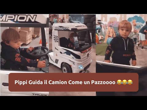 Pippi Guida il Camion Come un Pazzoooo 😂😂😂 - Mariano Di Vaio Instagram Stories