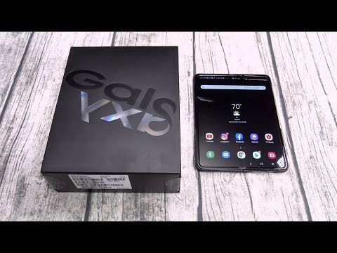 Samsung Galaxy Fold - Unboxing and First Impressions Video