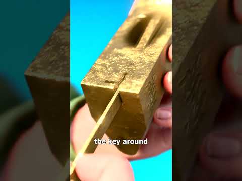 How This Ancient Chinese Puzzle Lock Works 🧐