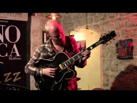 Bjorn Solli Trio at Enoteca del Jazz De Astis (Molfetta-BA) - Sabato 12 ottobre 2013 -