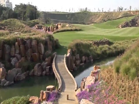 download lagu mp3 mp4 Indian Golf Course, download lagu Indian Golf Course gratis, unduh video klip Indian Golf Course