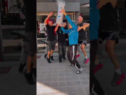 Tenemos polo 💈🤞🏻🥹Abierto de lunes a sábado de 10hs a 20hs Av.25 entre 58 y 59 N•1274La plata