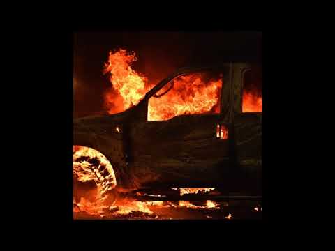 @ear.kid - Momentos Bons ft. @stefoficial7 (Áudio Oficial)