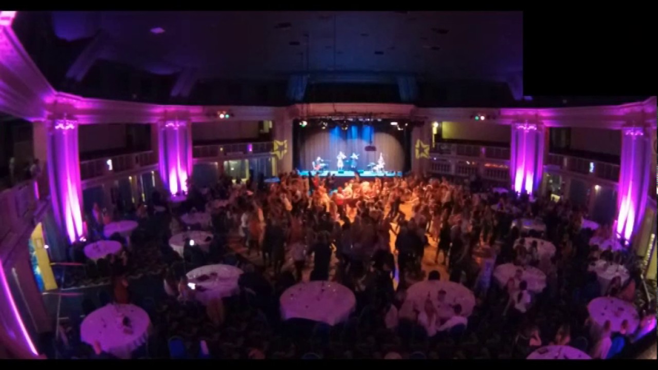 Video The Ceilidh-oots Ceilidh Band Glasgow, Scotland