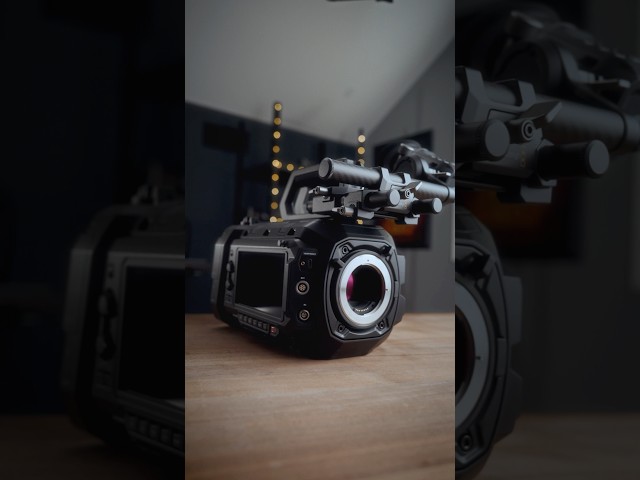 Vídeo relacionado con Blackmagic Design URSA Mini Pro 4.6K G2 (BM-CINEURSAMUPRO46KG2)