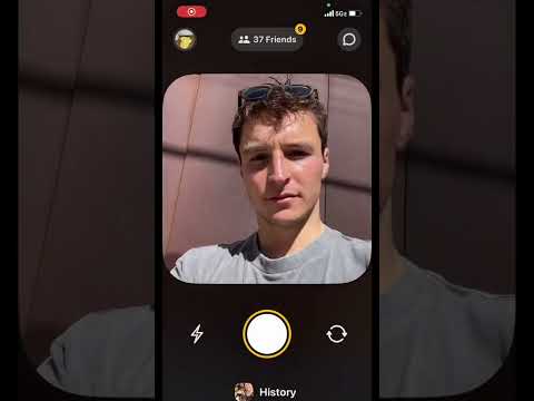 I think I just found the new BeReal trend? Maybe Snap too?? #bereal