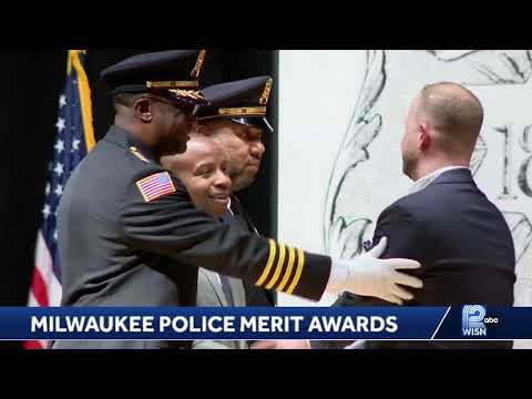 Jeffrey L. Koenig Receives The Meritorious Conduct Award From The Milwaukee Police Department