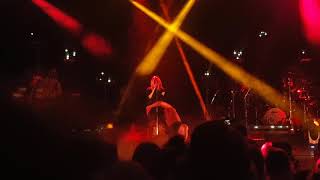 Molecules (Live) - Hayley Kiyoko