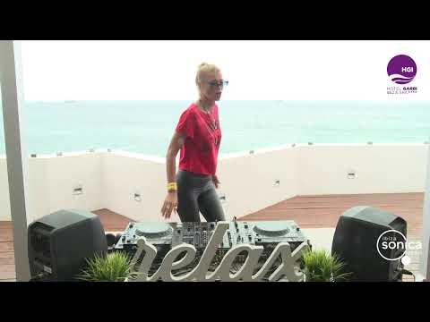 MAXINE - LA SUITE - 02/10/20