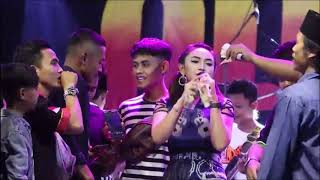 Download lagu Jihan Audy Apakah Itu Cinta ADELLA - Hujan Saweran MADURA mp3 Download lagu Jihan Audy Apakah Itu Cinta ADELLA - Hujan Saweran MADURA mp3