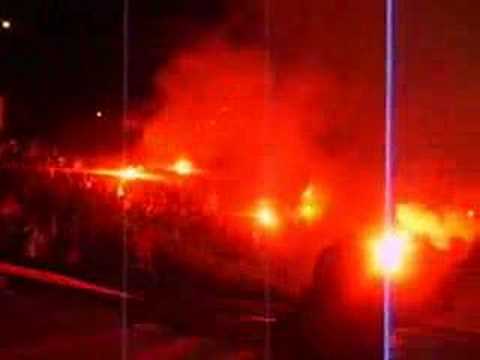 "Vamos Wanderers Tenemos Que Ganar" Barra: Los Panzers &bull; Club: Santiago Wanderers