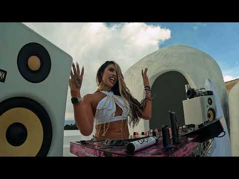 ANGEL IN GREECE - CAMILA GIL DJ