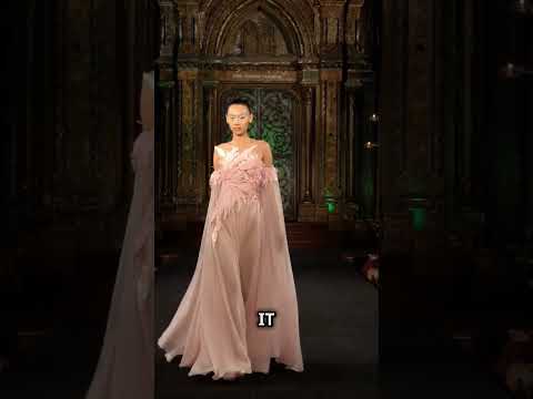 Naeem Khan: Where Eastern Heritage Meets Hollywood Glamour ✨👗| ElanEtoile | #fashion, #shorts