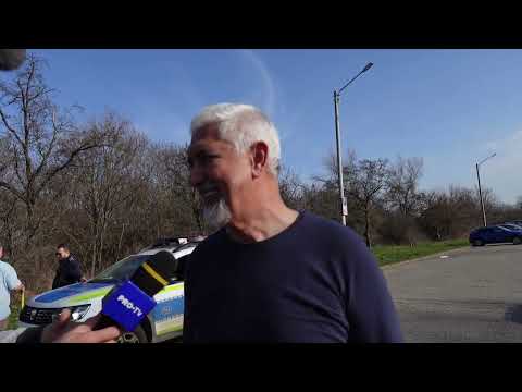 Protestele taximetriștilor continuă în toată țara. La Arad au blocat circulația în centru și unii dintre ei au intrat în GREVA FOAMEI