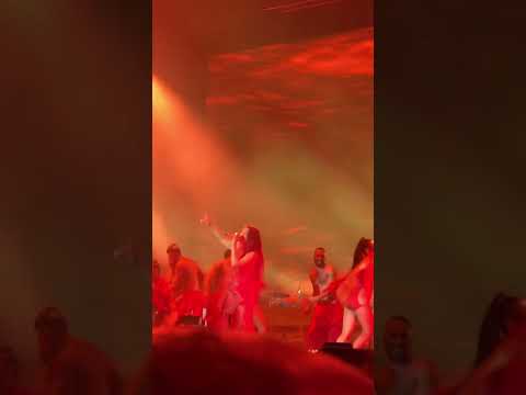 Lola Índigo y Suzete Kombolewa RMX | Nave Dragón Tour 2024 | Morriña Fest 27-07-2024