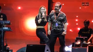 Download lagu Inul Daratista Goyang Bareng Mas Adam - Masa Lalu | At Pestapora 2022 mp3