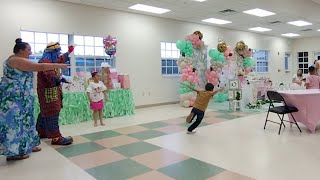 Payaso Pikorete Celebrando el Cumpleaños de Yareliz en Saint Cloud Fl Ese Está Volando