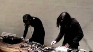 Zn'shñ (Elvire Bastendorff & Franck Smith) Live at Mudam 2009 [10mn-Edit]
