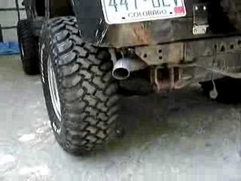 1983 CJ7 w/AMC 360 and Flowmaster Super 44