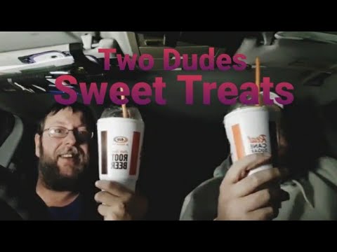 Two Dudes Sweet Treats: Rootbeer Floats from A&W