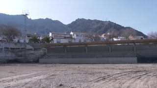 preview picture of video 'Obras del campo de fútbol de Quesada'