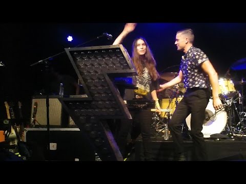 The Killers – On Top (feat. Danielle Haim on drums) – Outside Lands Night Show, The Independent