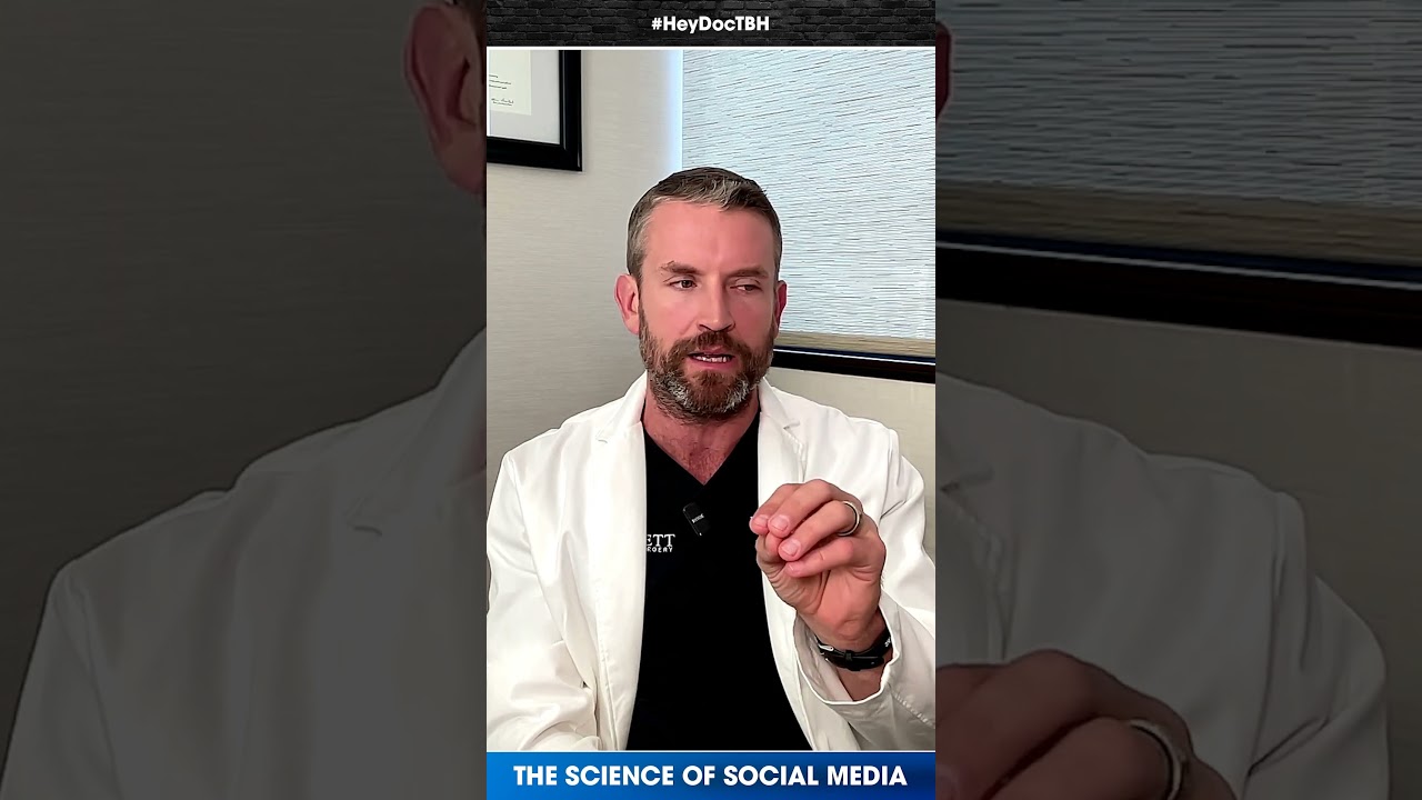 Not everyone talking about plastic surgery online is a board-certified plastic surgeon. 🚨
